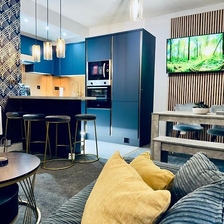 Two Bedroom Apartment-Central Edinburgh-Old Town-Licensed Buitenkant foto