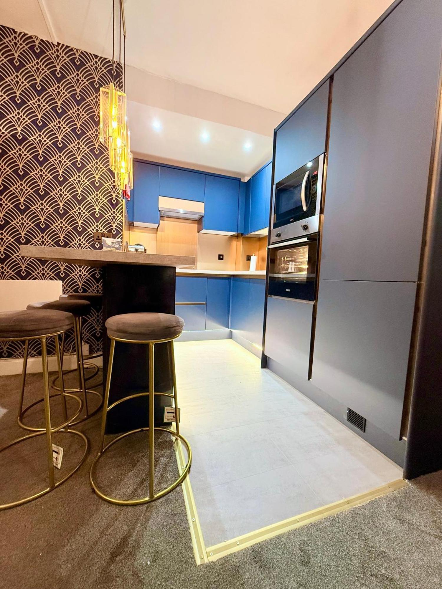 Two Bedroom Apartment-Central Edinburgh-Old Town-Licensed Buitenkant foto